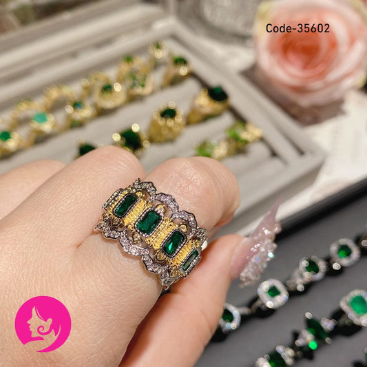Turkish Finger Ring Green Crystal Luxury Stone and Antique Silver Vintage Punk Style Adjustable Size 6