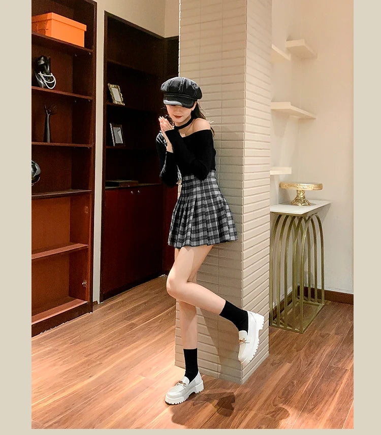 Luxury Brand Woman Loafers Women's Spring Autumn Leather Embossed Thick Sole Round Toe Retro British Style Slip-On Women's Shoes