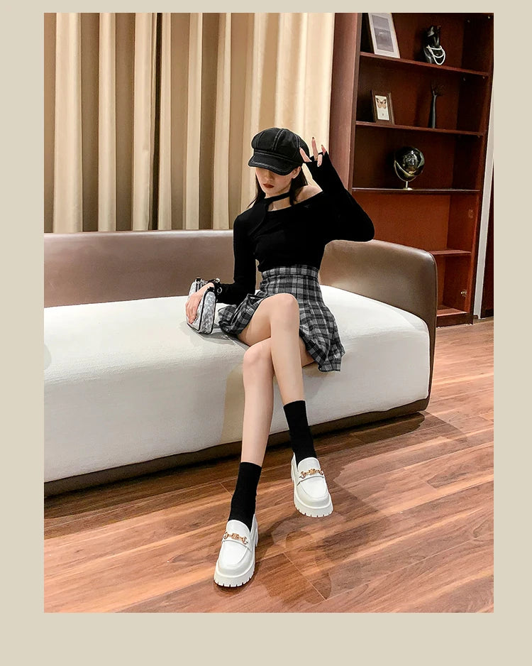 Luxury Brand Woman Loafers Women's Spring Autumn Leather Embossed Thick Sole Round Toe Retro British Style Slip-On Women's Shoes