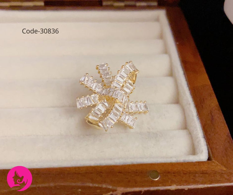 Diamond Bow Petal Brooch – Gold-Plated Floral Pin in White/Black for Women
