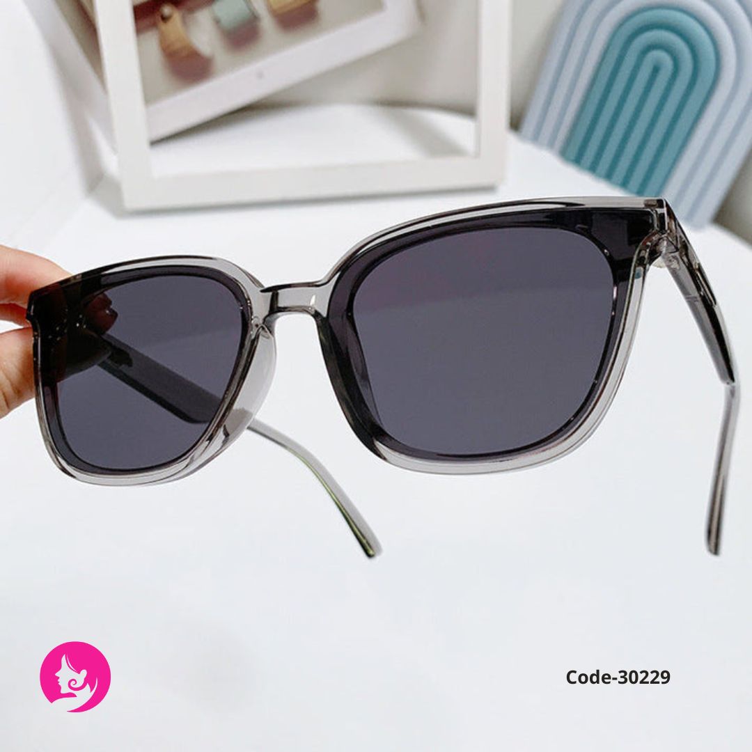 GENTLE FAWN Transparent Grey Polarized Sunglasses – UV400 TAC Square Frame