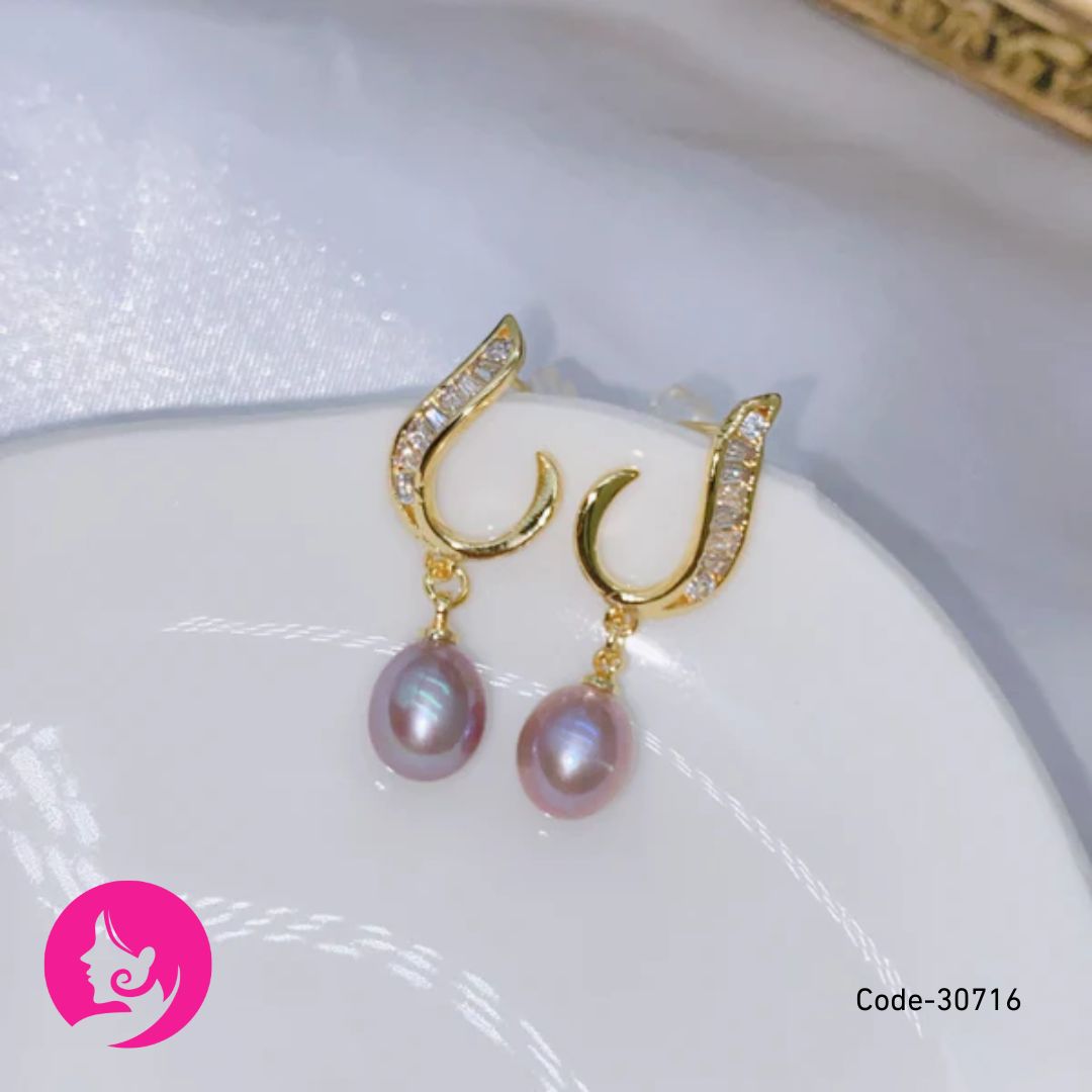 Pure Pink-Purple Pearl Earrings – Elegant Korean Minimal Style