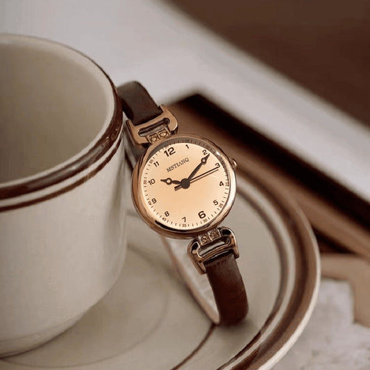 MSTIANQ “Little Ear” Women’s Retro Leather Watch – Lightweight Luxury Quartz Style