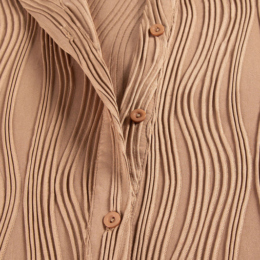 Women’s Textured Button Shirt with Ruffled Fold Collar – Stylish Fashion Top