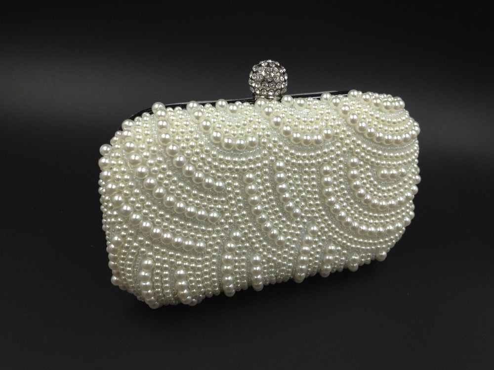 Elegant Pearl Beaded Clutch – Rhinestone Accents with Chain Strap