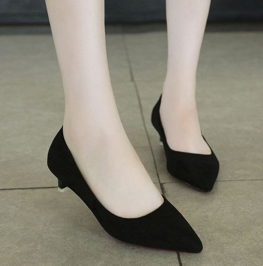Premium Heels with Red Bottom – The Ultimate Classic Look.Classic Black Heels with Red Bottom