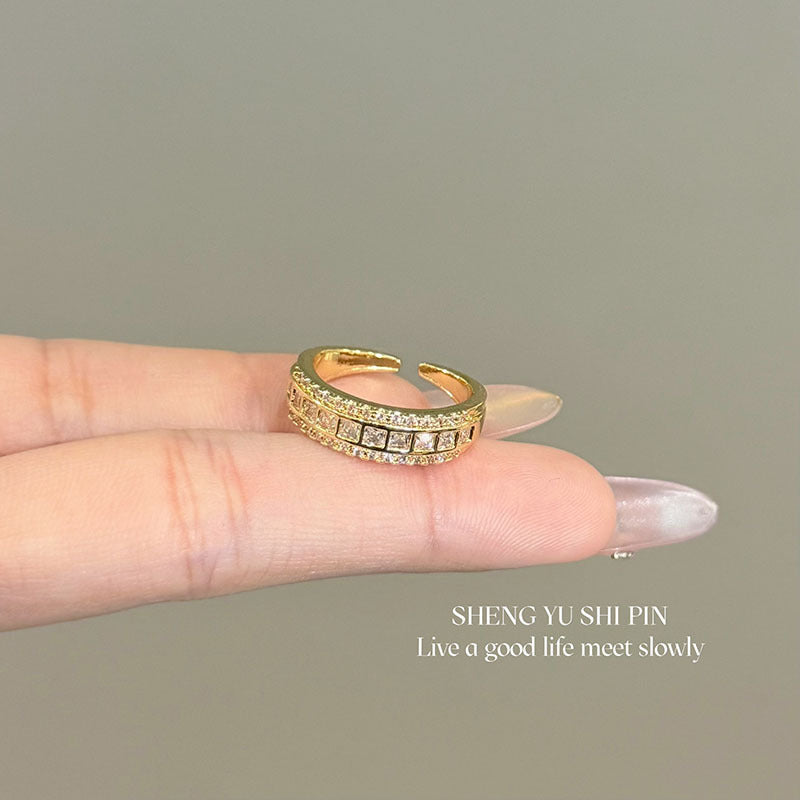 Gorgeous Zircon Wedding Rings Gold Plated Brass Shiny Zircon Fashion Cuff Ring for Women