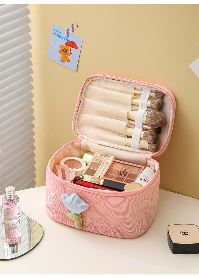 Corduroy toiletry storage bag, high-end, high-looking, portable, large-capacity, cute, new cosmetic bag for women