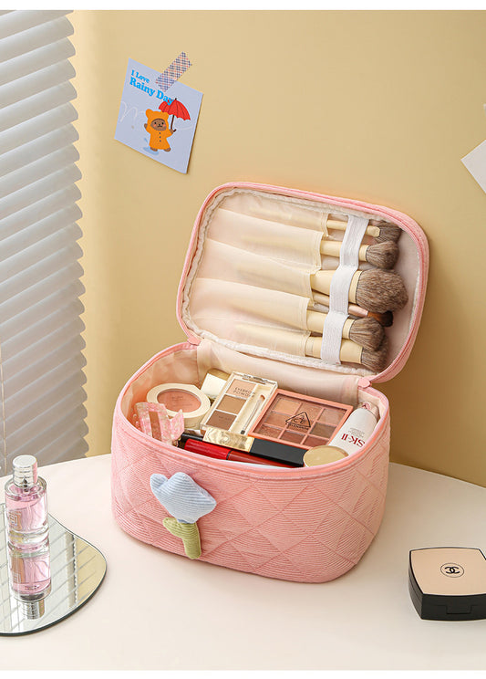 Corduroy toiletry storage bag, high-end, high-looking, portable, large-capacity, cute, new cosmetic bag for women