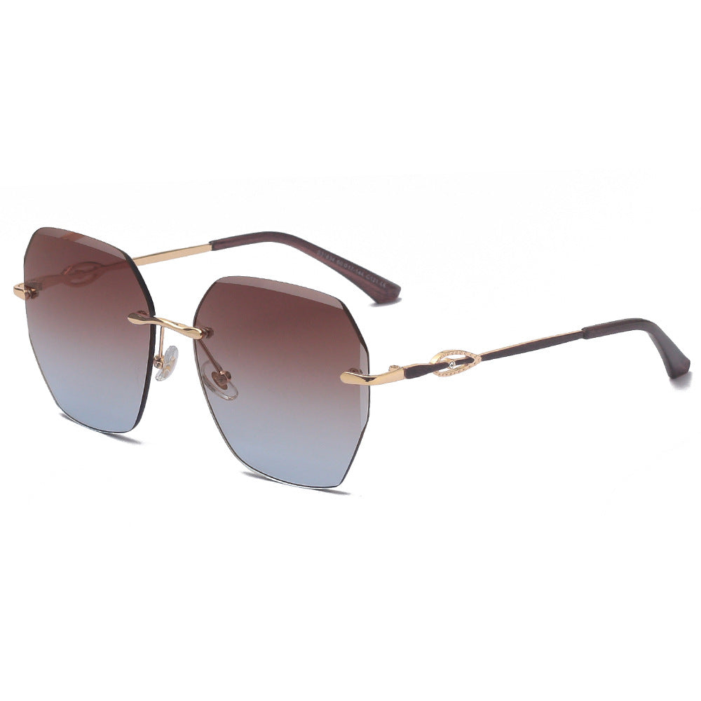 Prosperous Black Alien Frame UV400 Sunglasses – Full PC INS Style Shades (Grey Lens)