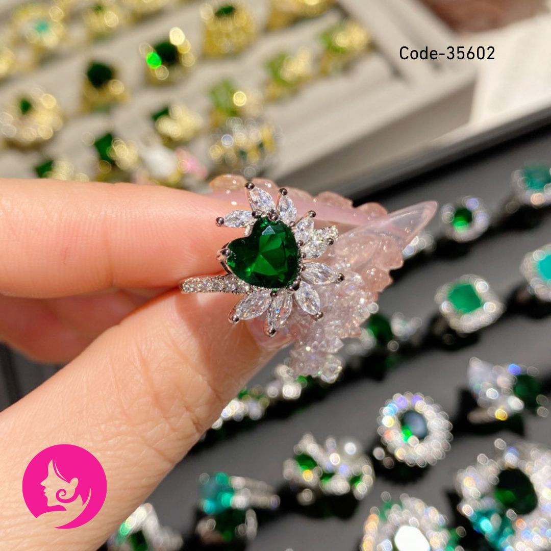 Green Crystal Snake Ring Set – Gold-Plated Vintage Aesthetic Rings for Women, Retro Jewelry Gift