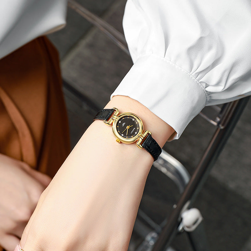 Women’s Small Dial Quartz Watch – Elegant PU Strap Classic Timepiece