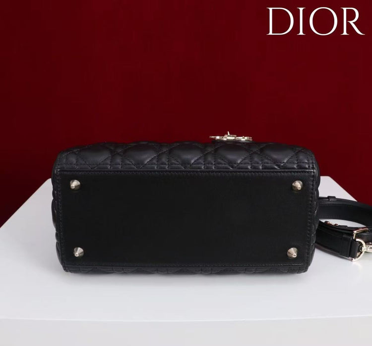 Premium Black Quilted Handbag with Elegant Gold-Tone Hardware