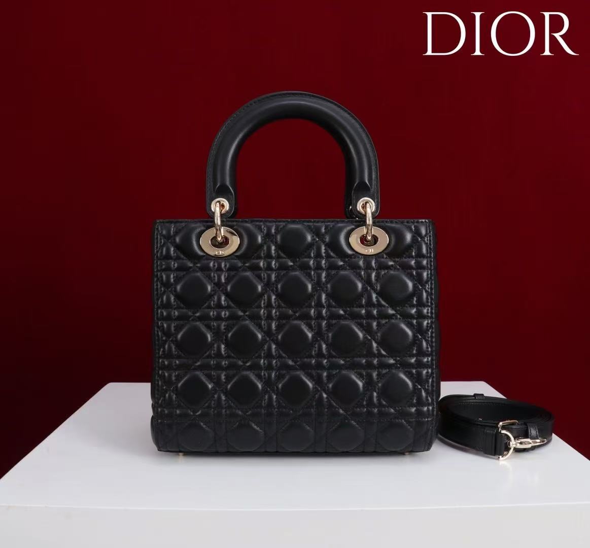 Premium Black Quilted Handbag with Elegant Gold-Tone Hardware