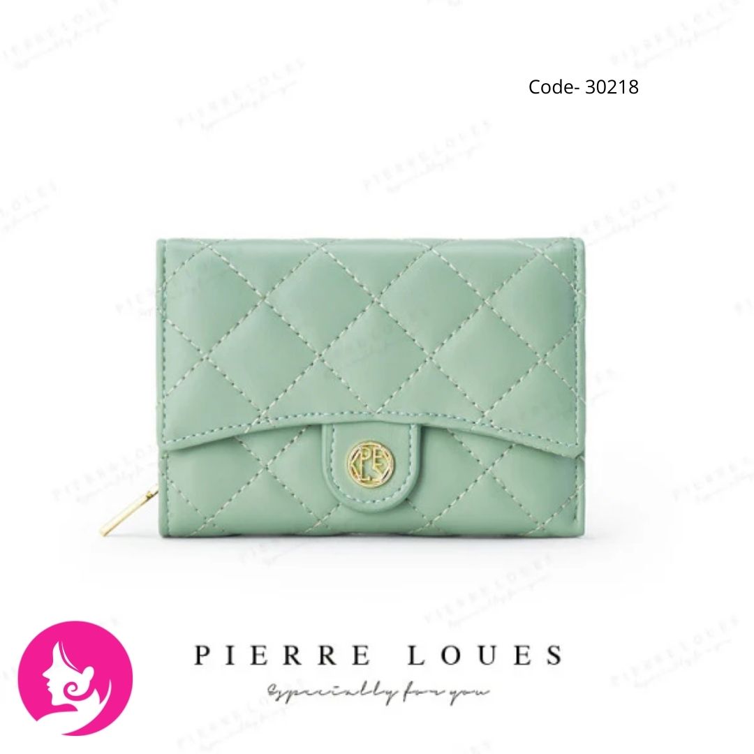 Pear Louis Chanel-Style 3-Fold Wallet – Timeless Compact Elegance