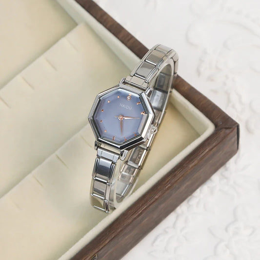 Women’s Classic Quartz Watch – Simple Creative Fashion Wristwatch